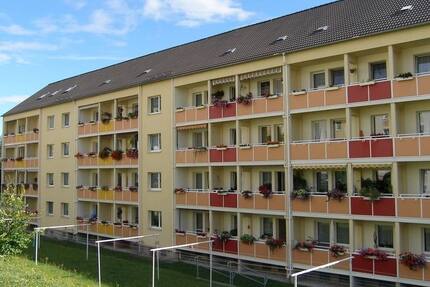 Wohnung Auerbach - 2 Zimmer, 52 m&sup2;, 245&euro; | Angebot:1888353