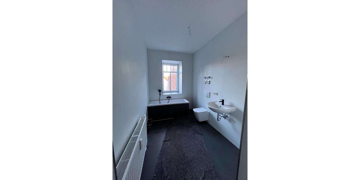 Etagenwohnung Zwickau Niederplanitz - 2 Zimmer, 58 m&sup2;, 299&euro; | Angebot:23948822