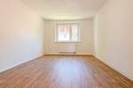 Etagenwohnung Glauchau - 4 Zimmer, 71 m&sup2;, 399&euro; | Angebot:25739825