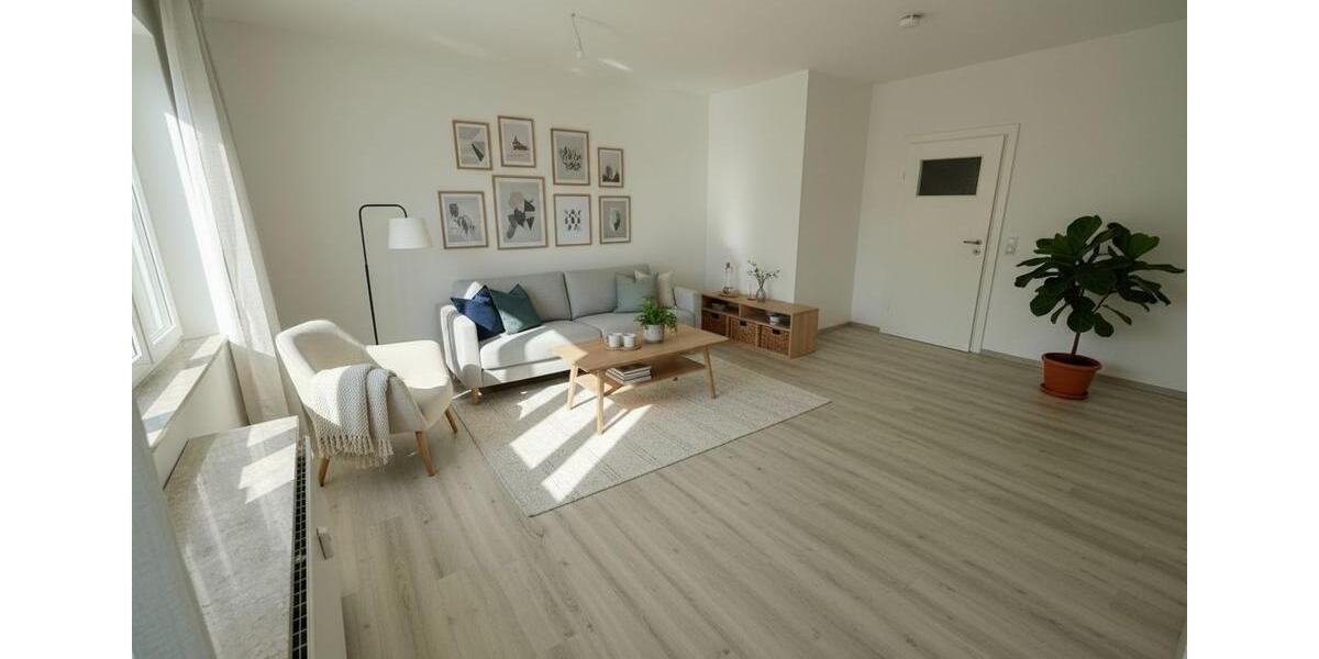 Etagenwohnung Glauchau - 3 Zimmer, 75 m&sup2;, 470&euro; | Angebot:25351034