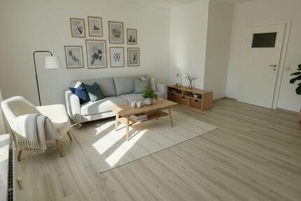 Wohnung Glauchau - 3 Zimmer, 75 m&sup2;, 470&euro; | Angebot:25351034
