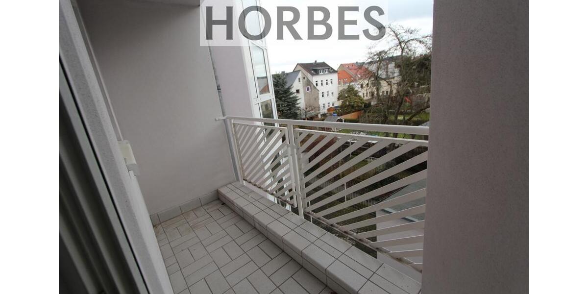 Etagenwohnung Glauchau - 1 Zimmer, 32 m&sup2;, 290&euro; | Angebot:25079476