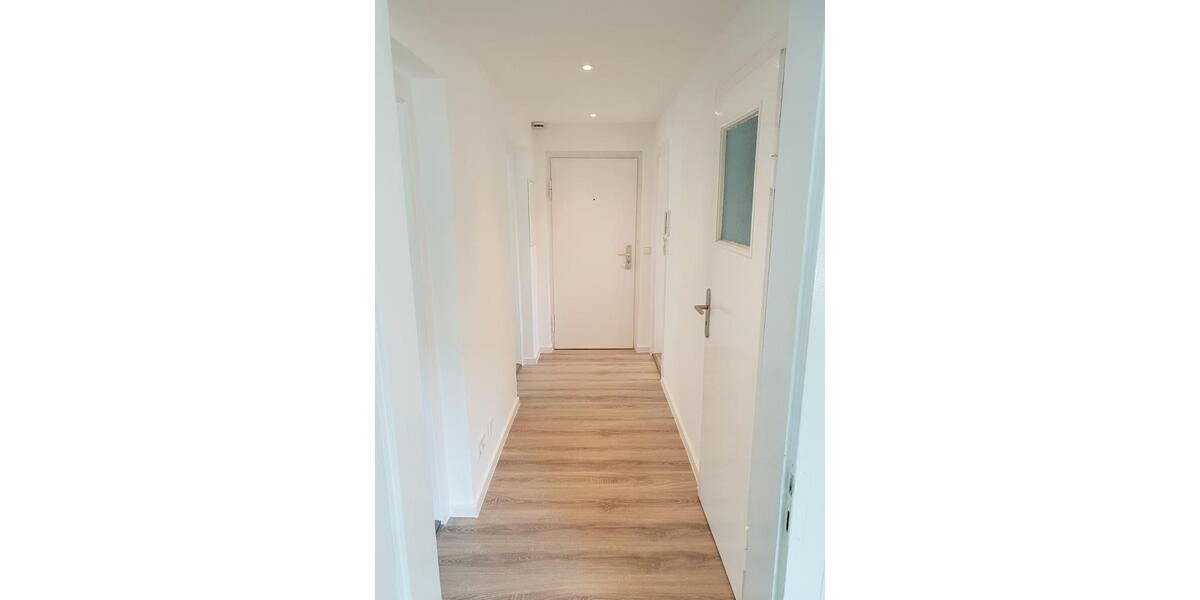 Hochparterre Gößnitz - 3 Zimmer, 58 m&sup2;, 319&euro; | Angebot:23511641