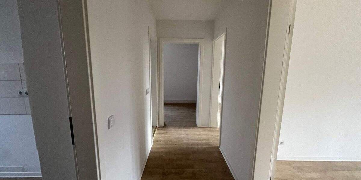Etagenwohnung Zwickau Marienthal - 3 Zimmer, 56 m&sup2;, 249&euro; | Angebot:25740138