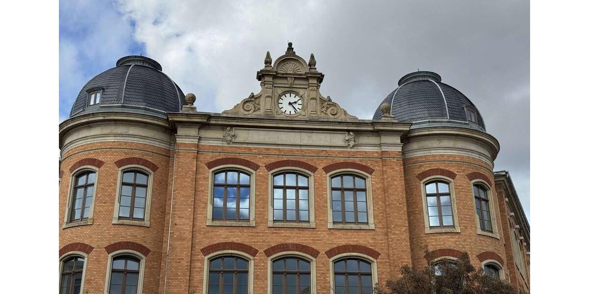 Dachgeschoßwohnung Zwickau - 3 Zimmer, 115 m&sup2;, 954&euro; | Angebot:25808070