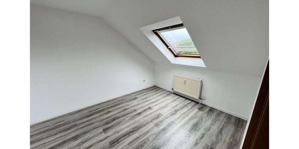 Maisonettenwohnung Zwickau Zwickau-Nord - 2 Zimmer, 67 m&sup2;, 437&euro; | Angebot:26674746