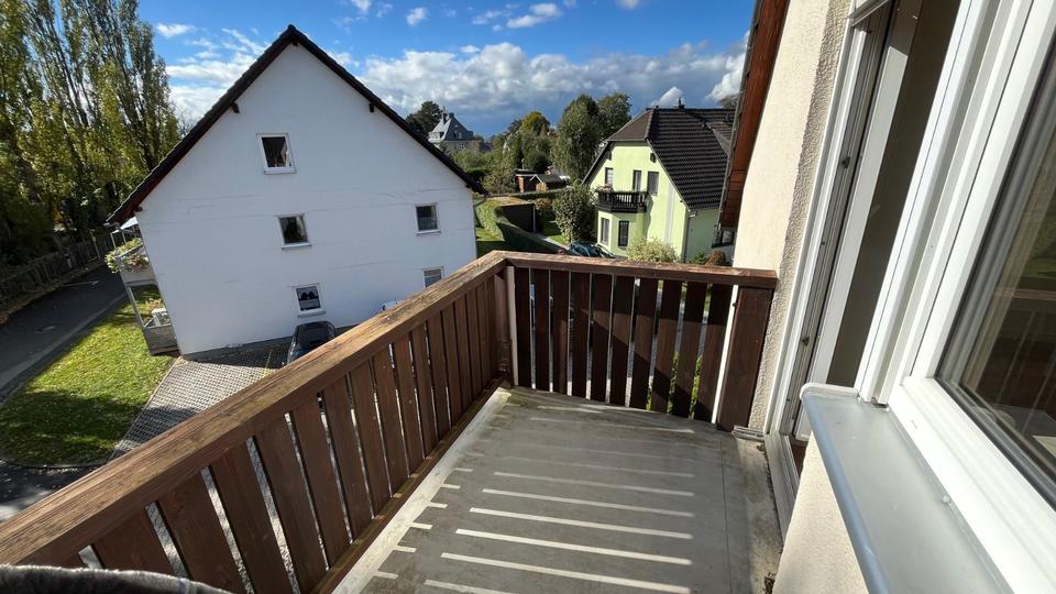 Dachgeschoßwohnung Reichenbach im Vogtland - 3 Zimmer, 77 m&sup2;, 464&euro; | Angebot:25056006