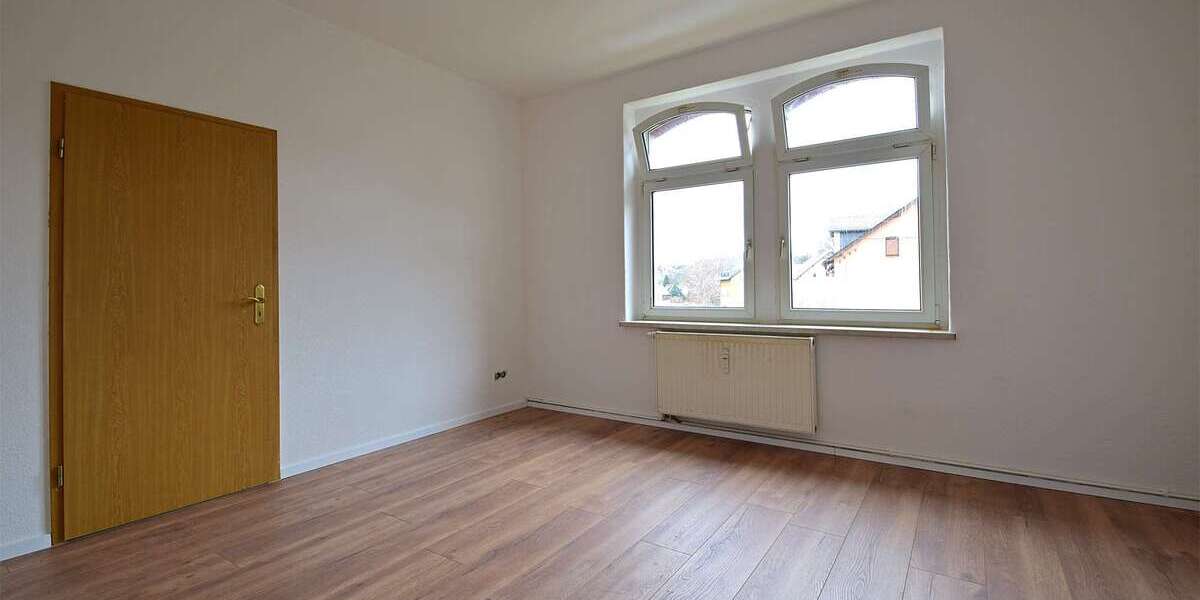Etagenwohnung Gornsdorf - 2 Zimmer, 46 m&sup2;, 260&euro; | Angebot:26007656