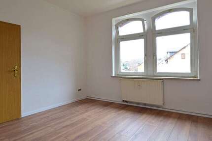 Wohnung Gornsdorf - 2 Zimmer, 46 m&sup2;, 260&euro; | Angebot:26007656