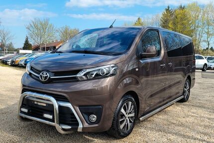 Toyota Proace (Verso) 257.628 km 16.980 &euro; Zwickau 08056