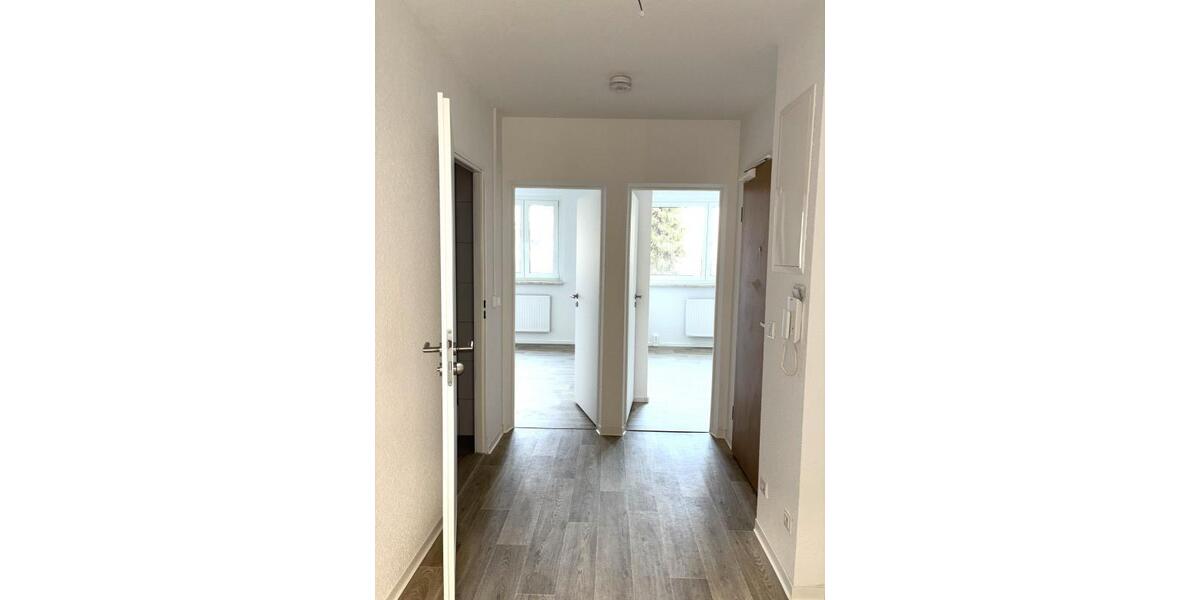 Etagenwohnung Zwickau Neuplanitz - 3 Zimmer, 58 m&sup2;, 377&euro; | Angebot:23328708