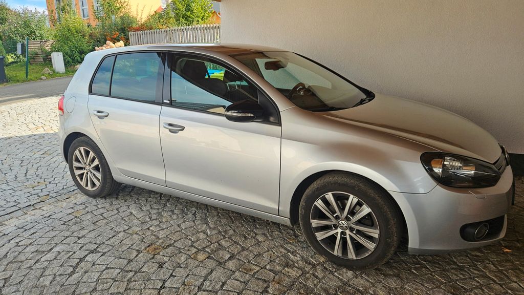 VW Golf 223.000 km 4.500 &euro; Aue 08280
