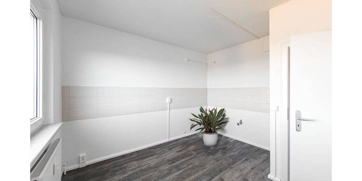 Etagenwohnung Zwickau Eckersbach - 4 Zimmer, 84 m&sup2;, 487&euro; | Angebot:25668571